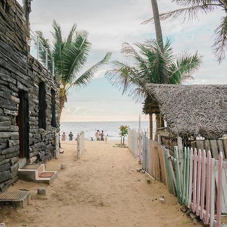 Lavinia Escapes Hotel Dehiwala-Mount Lavinia Exterior foto